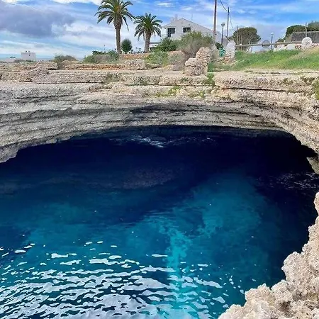 Pregonda Con Piscina Y Junto A Playa Cala'N Blanes (Menorca)